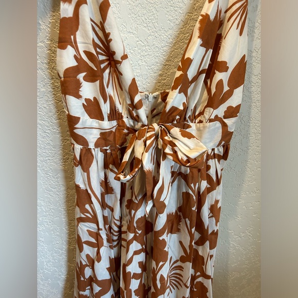Aakaa maxi dress. NWT Size small - Picture 5 of 10
